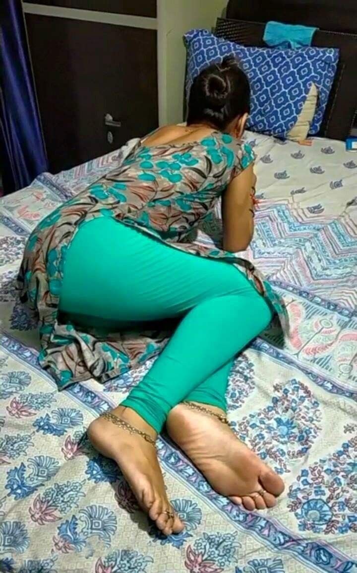 অসম্ভব এক নারী শ্রেনী হলো কাজের মেয়ে Bangla Maid Sex Story