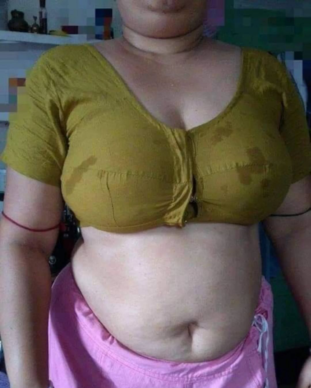 দুই বান্ধবীকে একসাথে চুদলাম 2 GF Choti